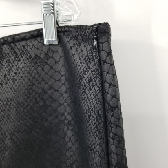 Gilli Black Textured Women's Mini Skirt Size 3X - Picture 3 of 6